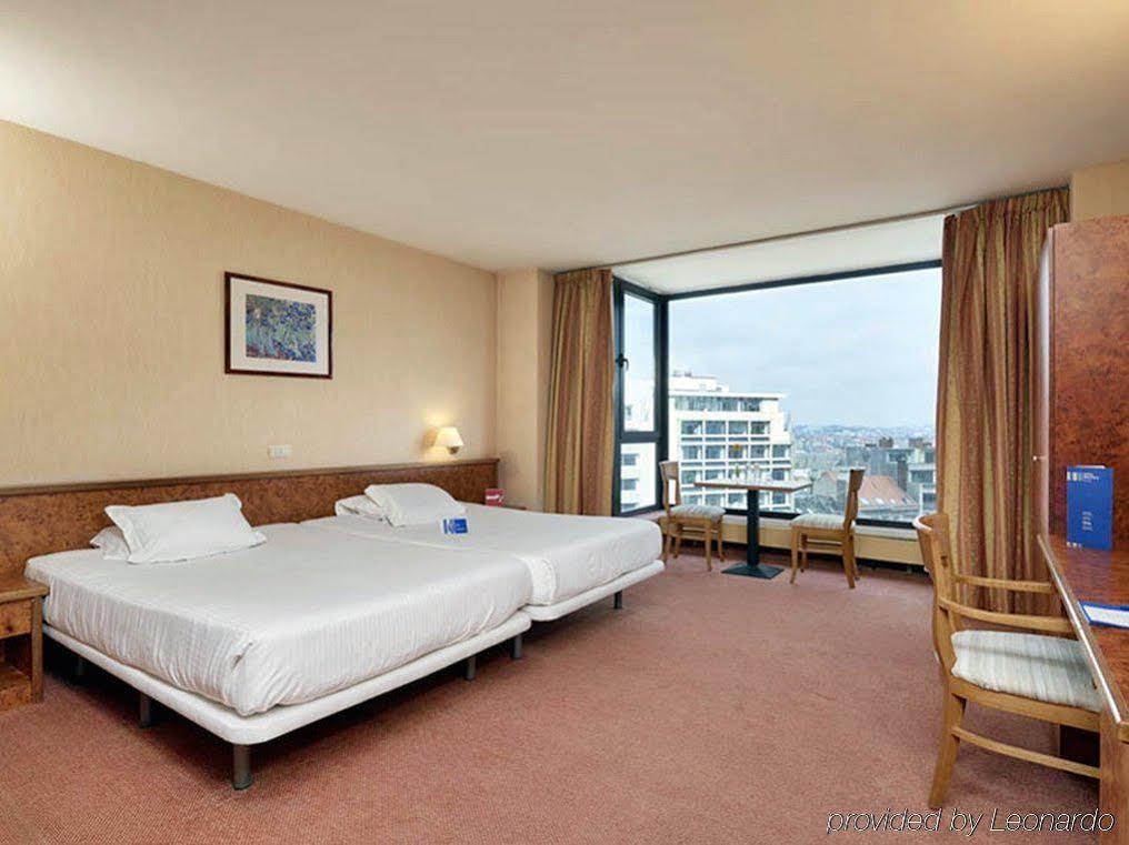 Hotel Brussel Bagian luar foto