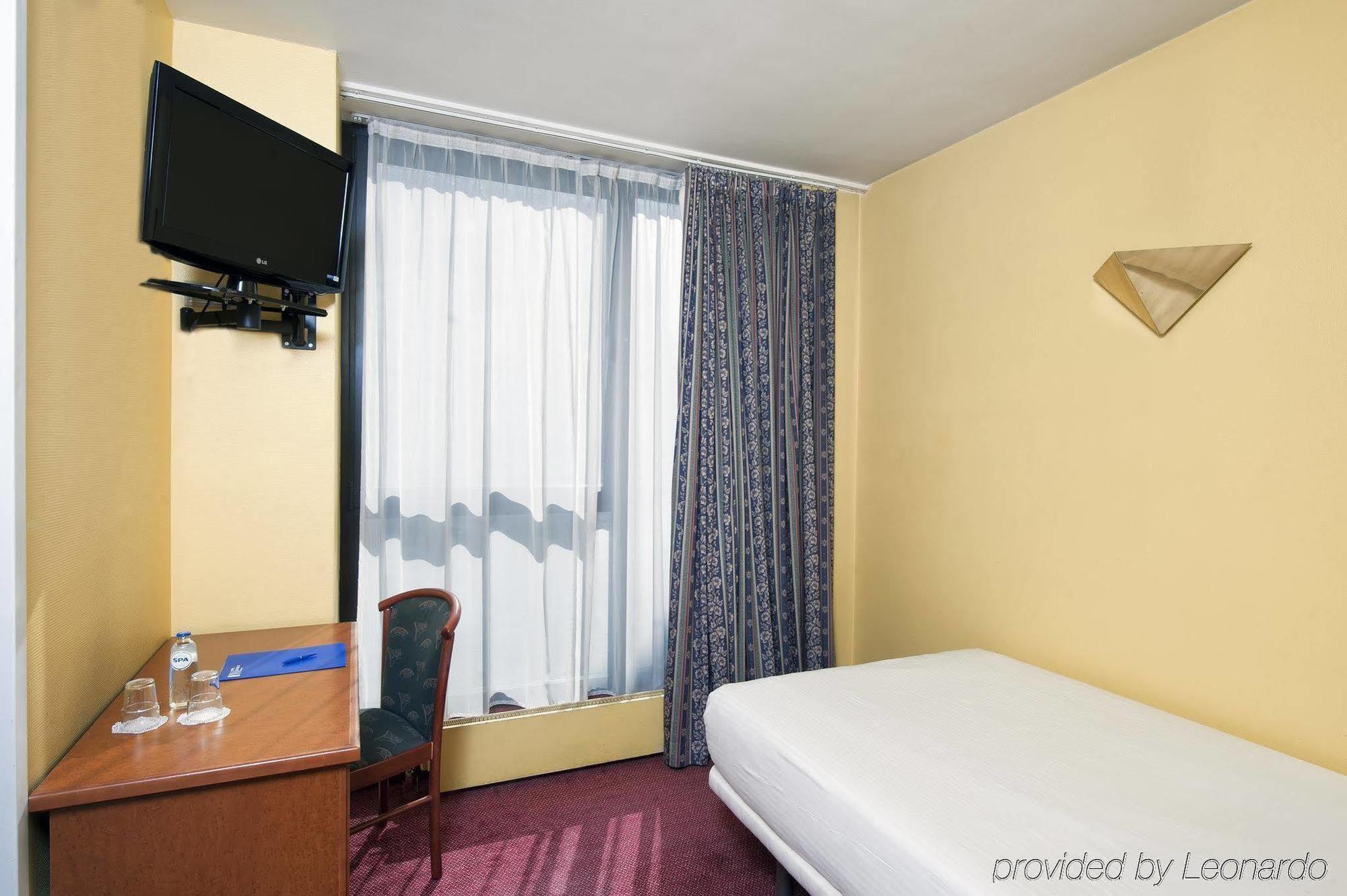 Hotel Brussel Bagian luar foto